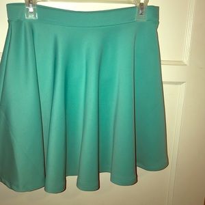 DNA Couture Mint Green Skirt Size Medium
